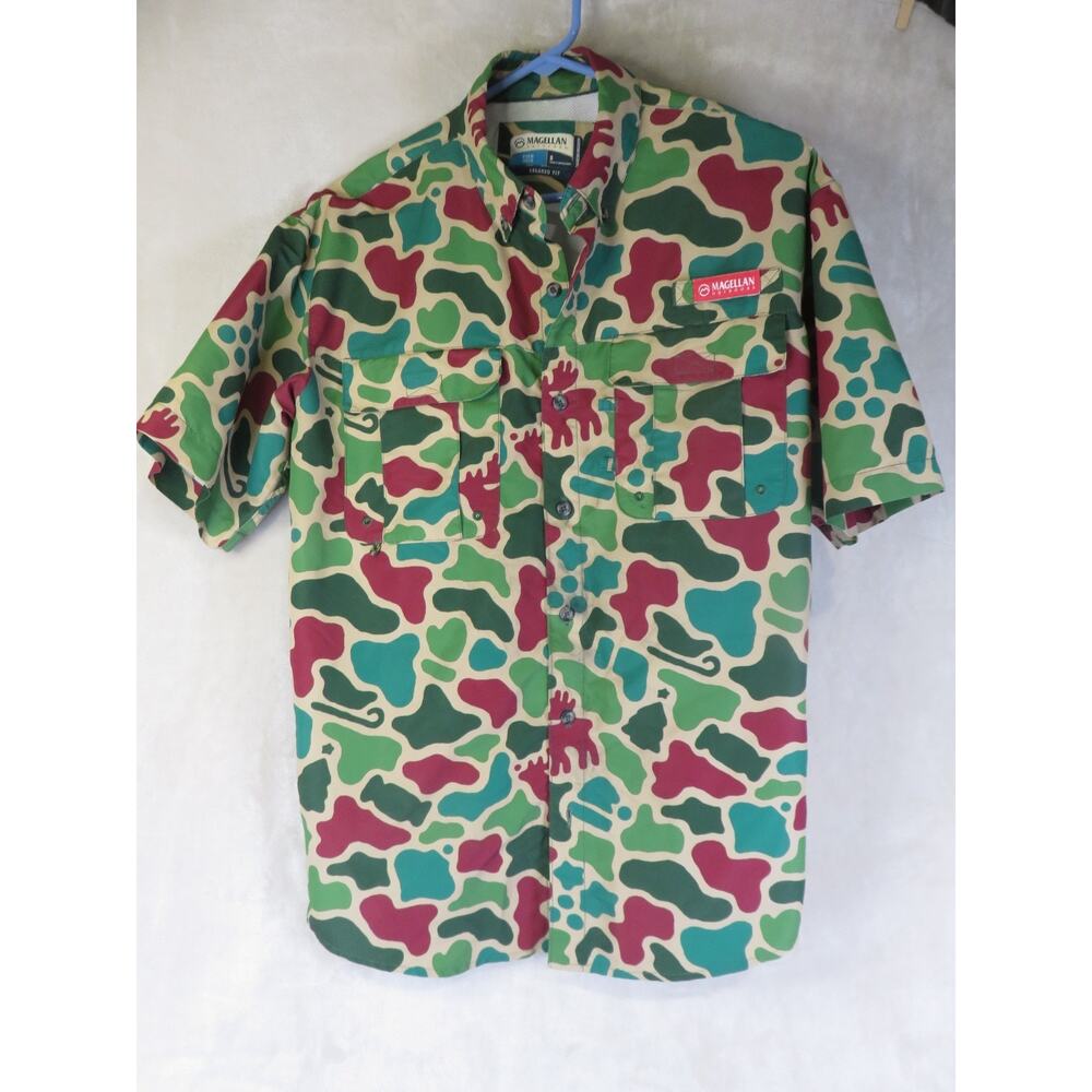 Magellan Outdoors Fishing Shirt Men's Size Small Multi-Color Camo Vented
